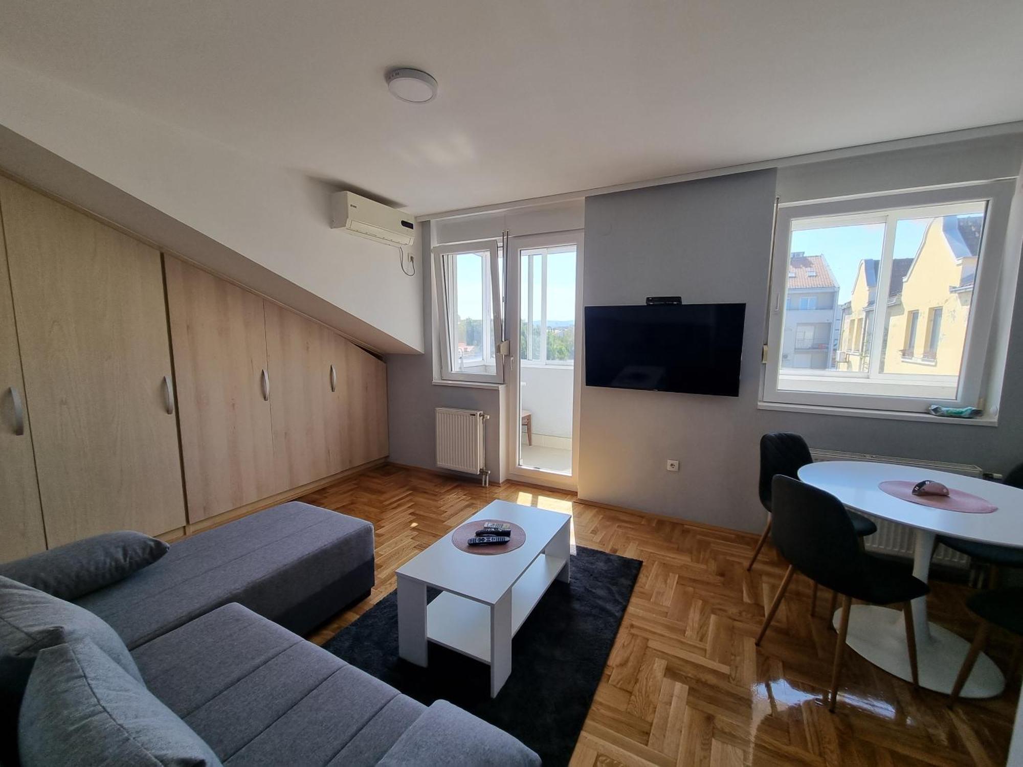 Likehome Life - Novi Sad Stevana Sremca Ngoại thất bức ảnh
